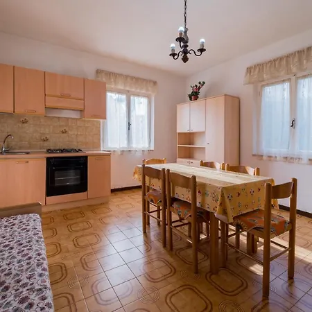 Campo Al Pero - Goelba Apartament *