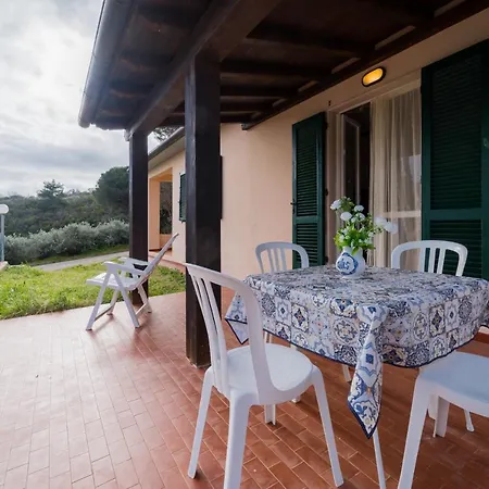 Campo Al Pero - Goelba Apartament *