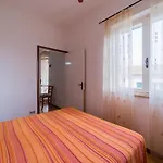 Campo Al Pero - Goelba Casa Leonardi